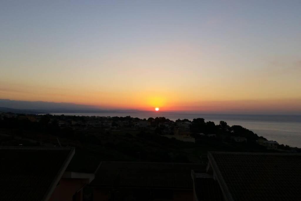 J M Villa Al Mare Con Veduta Spettacolare Sciacca Exterior photo